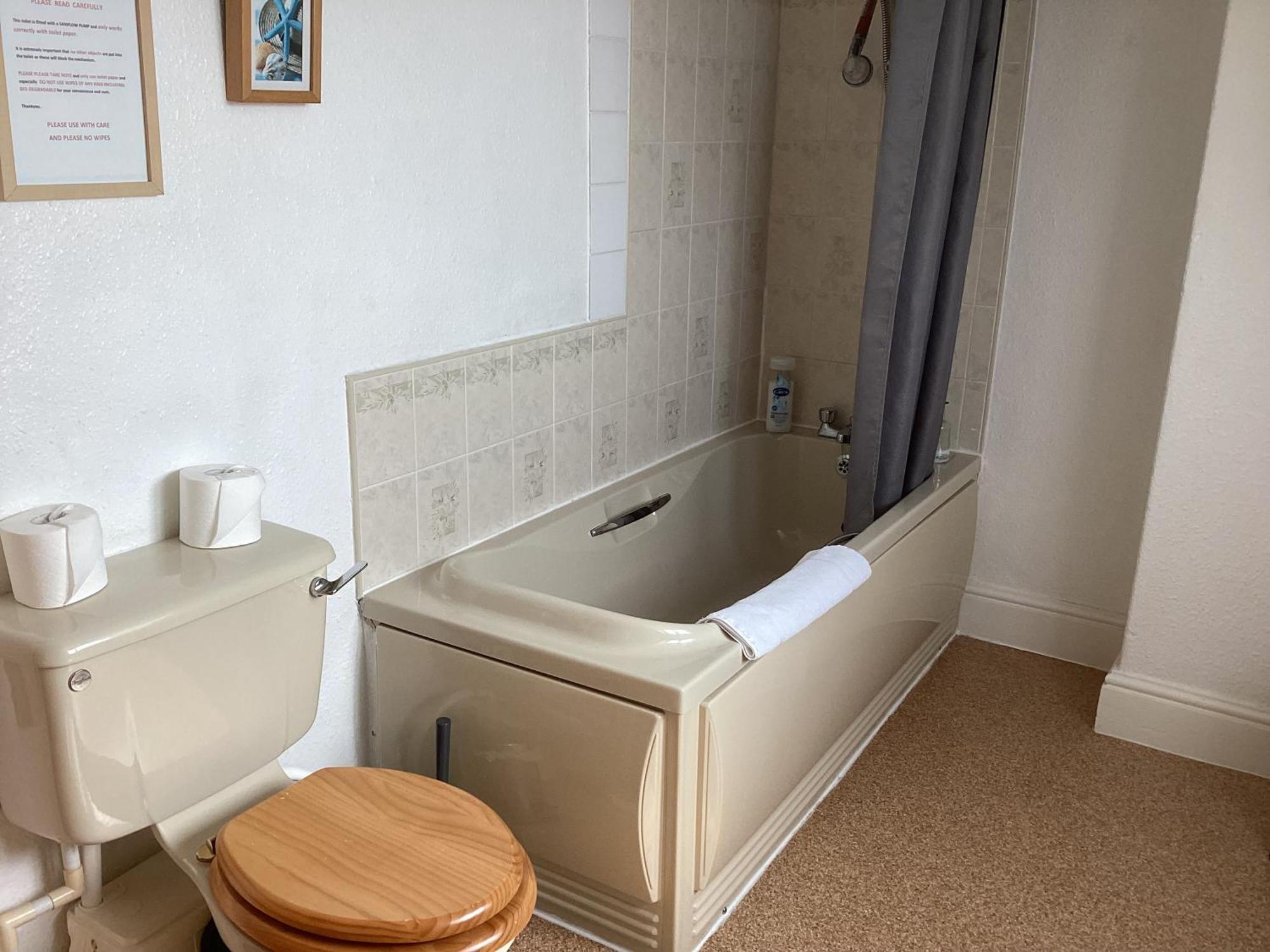 Agar House Bed & Breakfast Llandudno Bagian luar foto